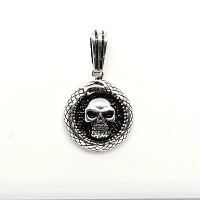 Koponyás Antikolt Ezüst Medál